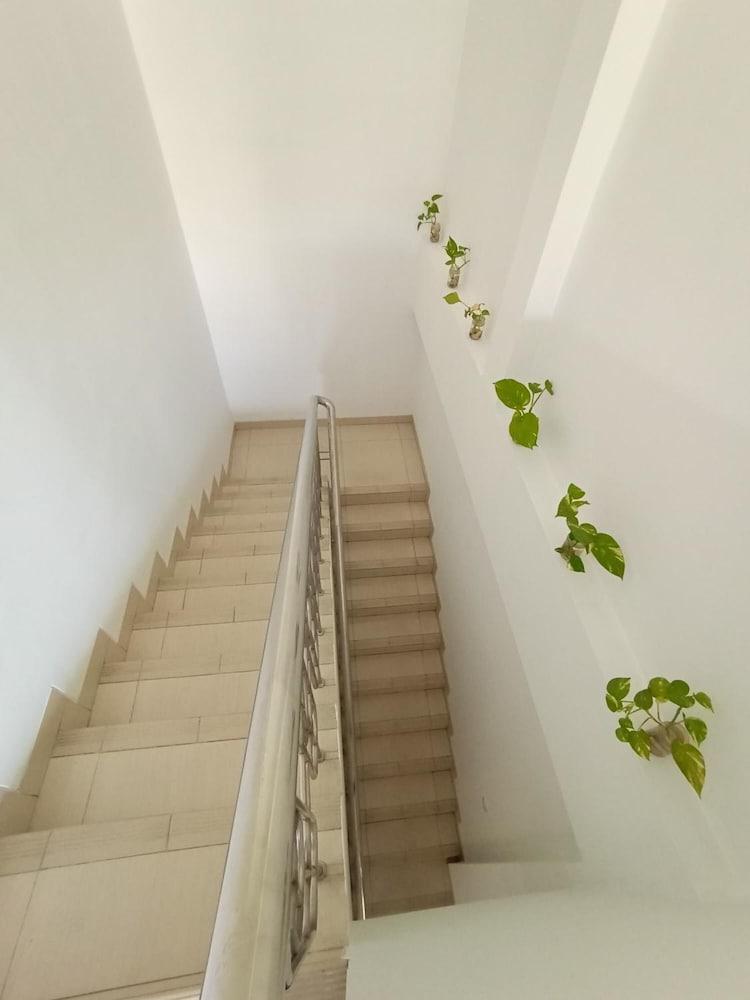 Votel Viure Hotel Jogjakarta Exterior photo