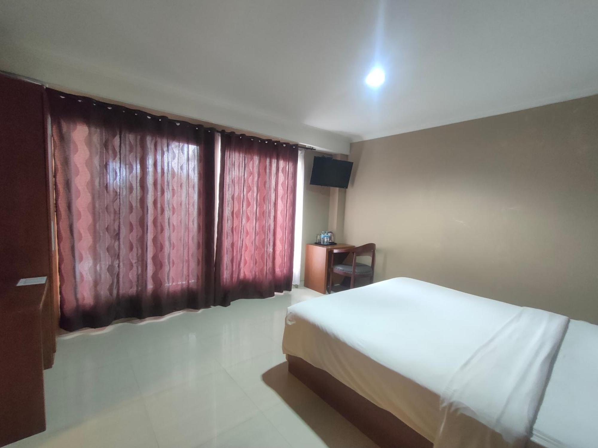Votel Viure Hotel Jogjakarta Exterior photo