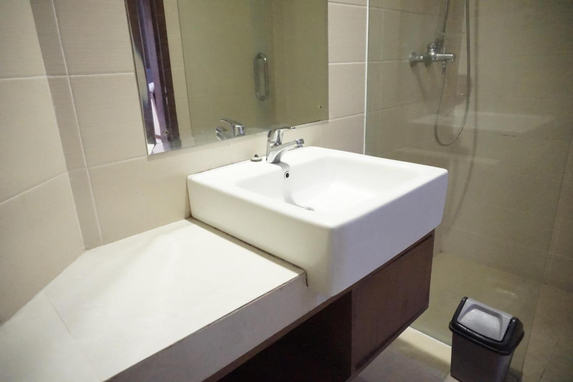 Votel Viure Hotel Jogjakarta Exterior photo
